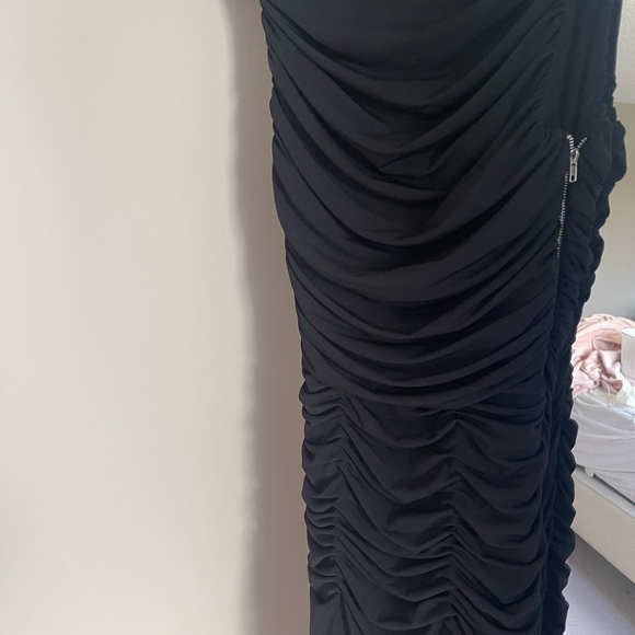Calvin Klein LBD size 6 - Picture 3 of 3